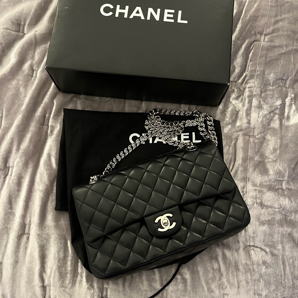 Chanel Black Quilted Women's Bag